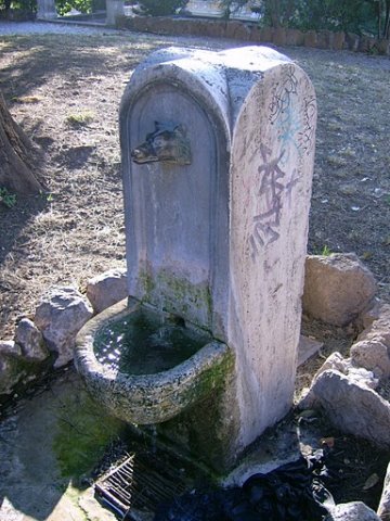 Fontana_in_Villa_Aldobrandini-Scattata_da_Massimo_Scatola